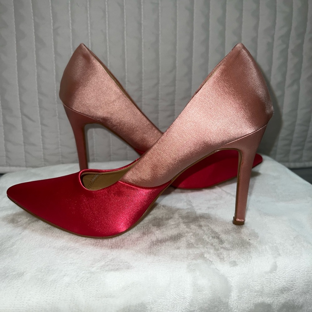 Women’s Lulus Pink Pumps